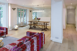 Bayswater property dining oak floor treated with 1 Bona White primer then Bona Traffic Natural.jpg-300px